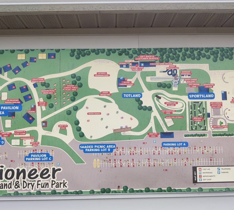 Pioneer Waterland & Dry Fun Park in Chardon (Chardon,&nbspOH)